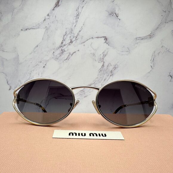 New MIU MIU Sunglasses - Picture 2 of 16
